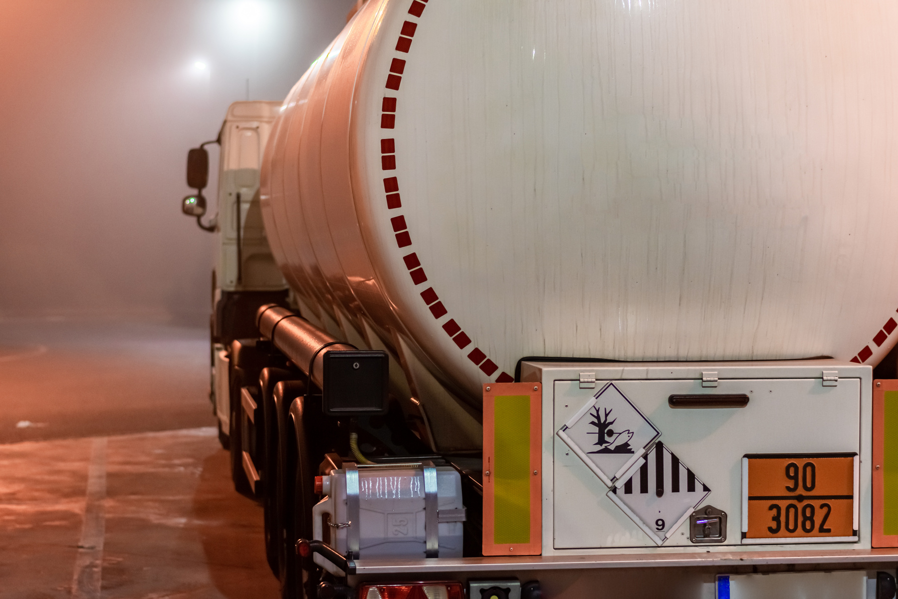 Tank truck dangerous goods